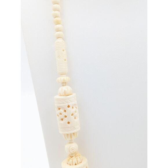 Antique Cream Hand Carved Pierced Bead Barrel Clasp 26" Necklace - Picture 4 of 10
